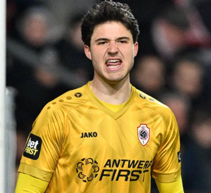 曼聯(lián)門將拉門斯賽后深度剖析：卡里克戰(zhàn)術(shù)、勝利感悟與未來展望